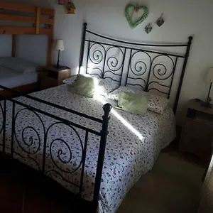 Alloggio per agriturismo Agriturismo Grilla, Mele